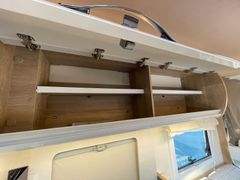 Mobilvetta I 90 KEA | Face 2 Face, Franz. Bett