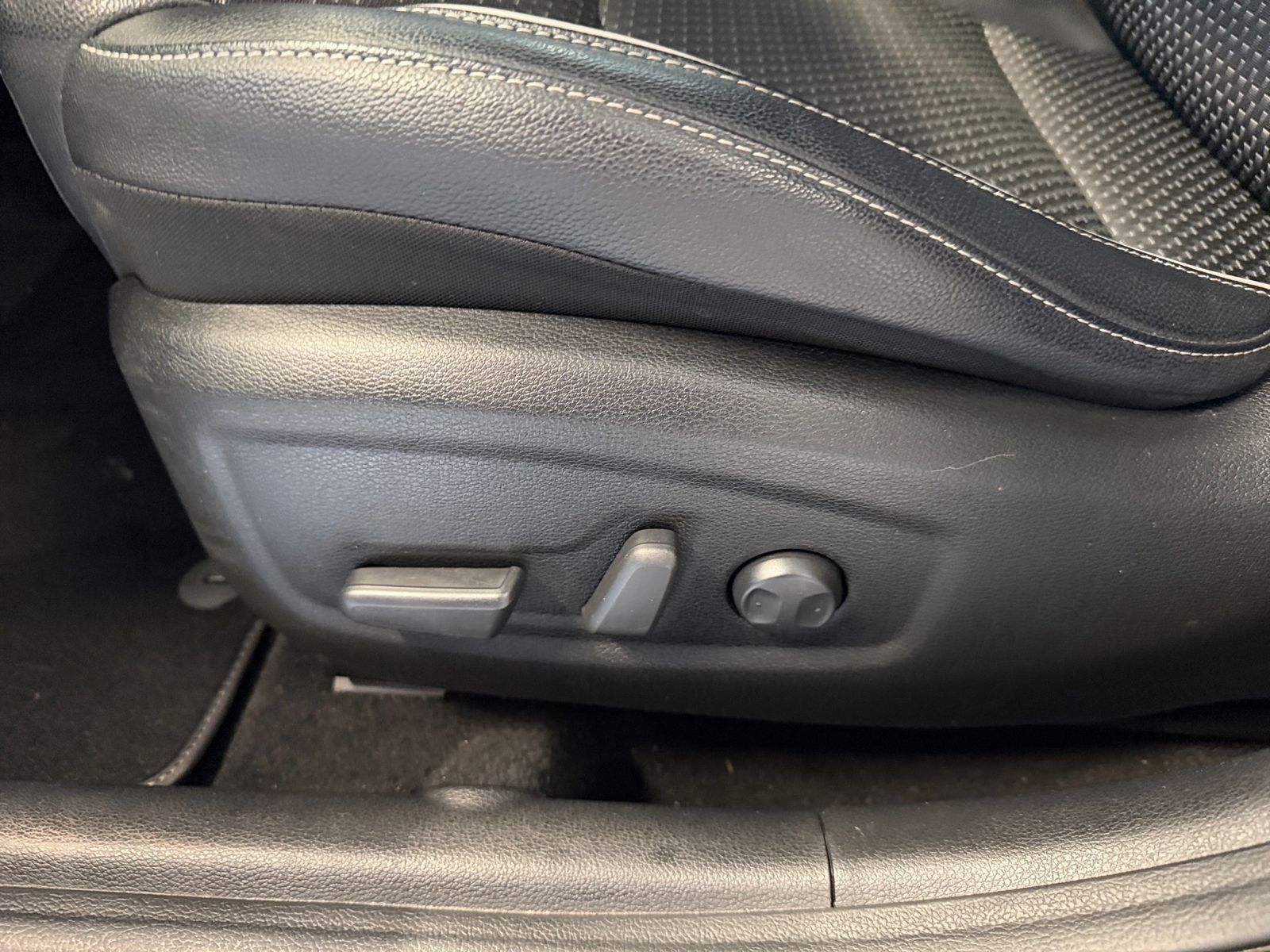 Fahrzeugabbildung Kia CEED_SW 1.4T SPIRIT NAV TECH LED-S