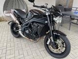 Triumph Speed triple 1050 - TRIUMPH 2010 SPEED TRIPLE