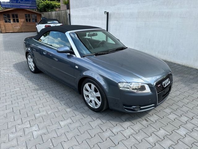 Audi A4 Cabriolet 2.0 TDI S Line