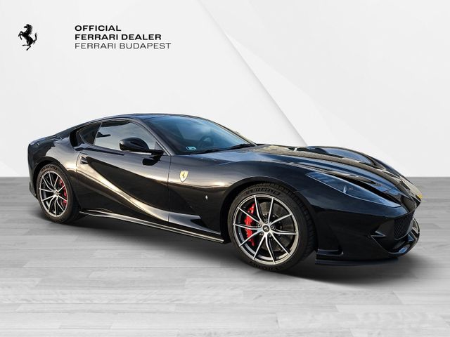 Ferrari 812 Superfast CARBON ALCANTARA JBL