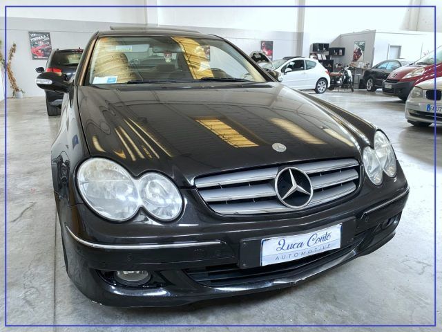 Mercedes-Benz MERCEDES-BENZ CLK 220 CDI cat Elegance Automatik