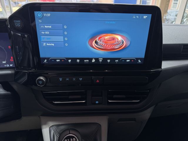 Ford Tourneo Custom 2.0 EcoBlue L1 Titanium