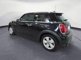 MINI Cooper Essential Trim Steptronic Klimaaut. PDC - MINI Cooper: Essential Trim