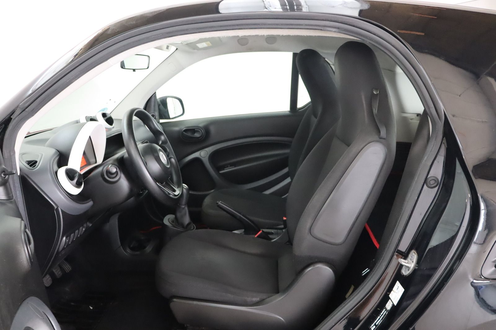 Fahrzeugabbildung Smart fortwo coupe * Navi * 1. Hand * HU/AU bis 04.27