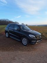 Mercedes-Benz ML 350 BlueTEC 4MATIC - Vollausstattung