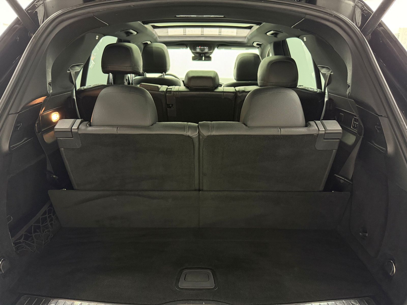 Fahrzeugabbildung Mercedes-Benz GLE 300 d 4MATIC AMG-LINE/PANO/BURMESTER/7-SITZ