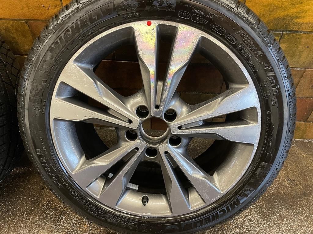 Fahrzeugabbildung Mercedes-Benz V 300 ED/L 4x4 AMG, STHZ, Burmester, AHK, LED
