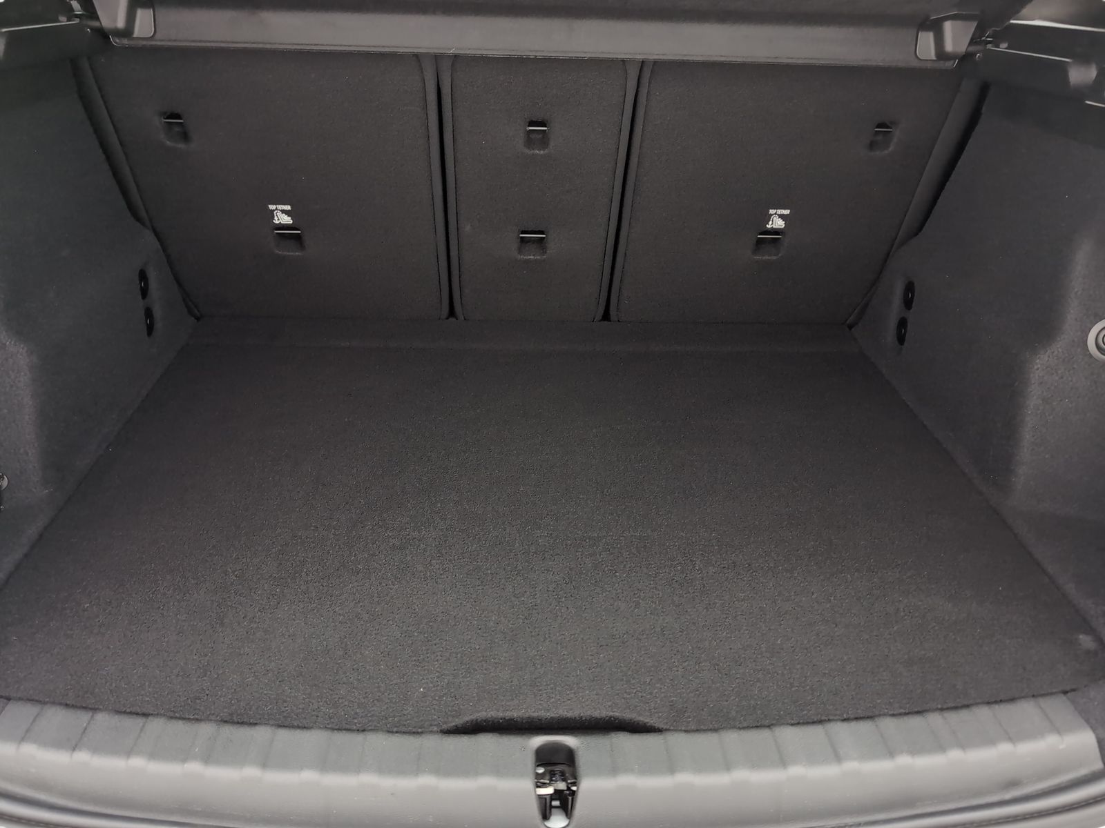 BMW 223 Active Tourer - Bild 16