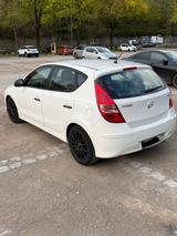 Hyundai i30 1.4 FIFA WM Edition FIFA WM Edition - Hyundai i30: Fifa Wm Edition