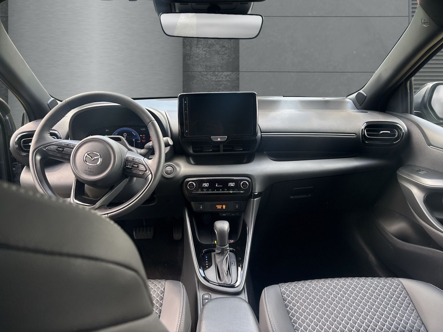 Mazda 2 Hybrid - Bild 10