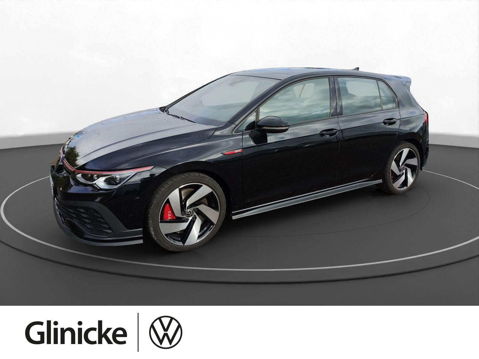 Volkswagen Golf VIII GTI Clubsport Matrix Pano Navi