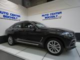 BMW X4 xDrive 20 d xLine*HUD*Panorama*DAB*HiFi*A.AHK - BMW X4 xLine mit Diesel-Antrieb