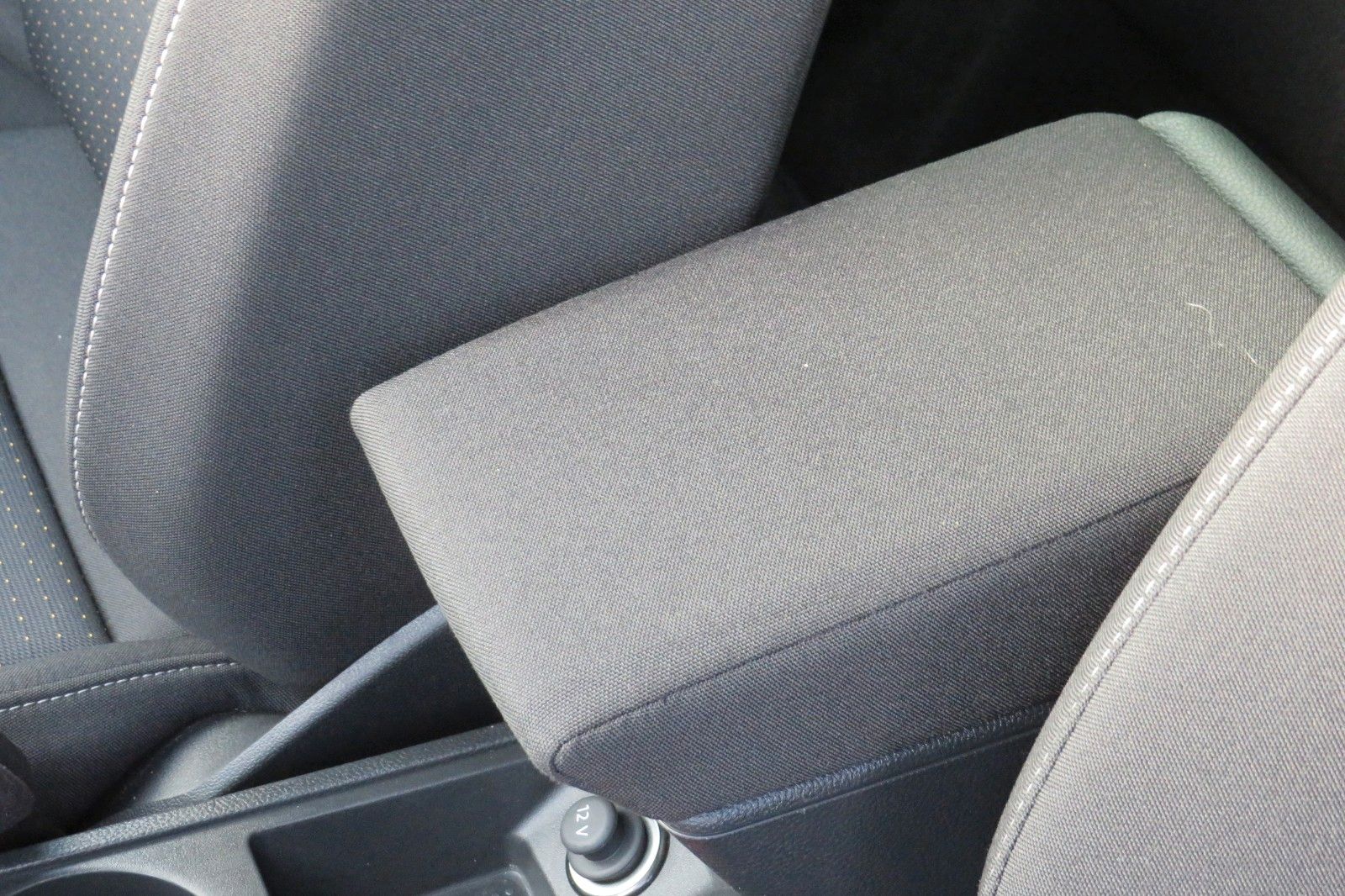 Fahrzeugabbildung SEAT Arona Style DSG FULL-LINK SITZH KAMERA GJ ACC 1H