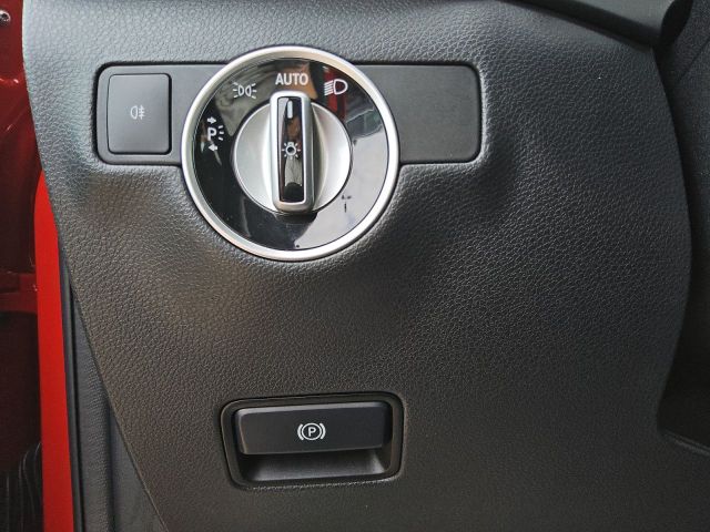 B 180 Aut. Xenon Klima GRA SHZ