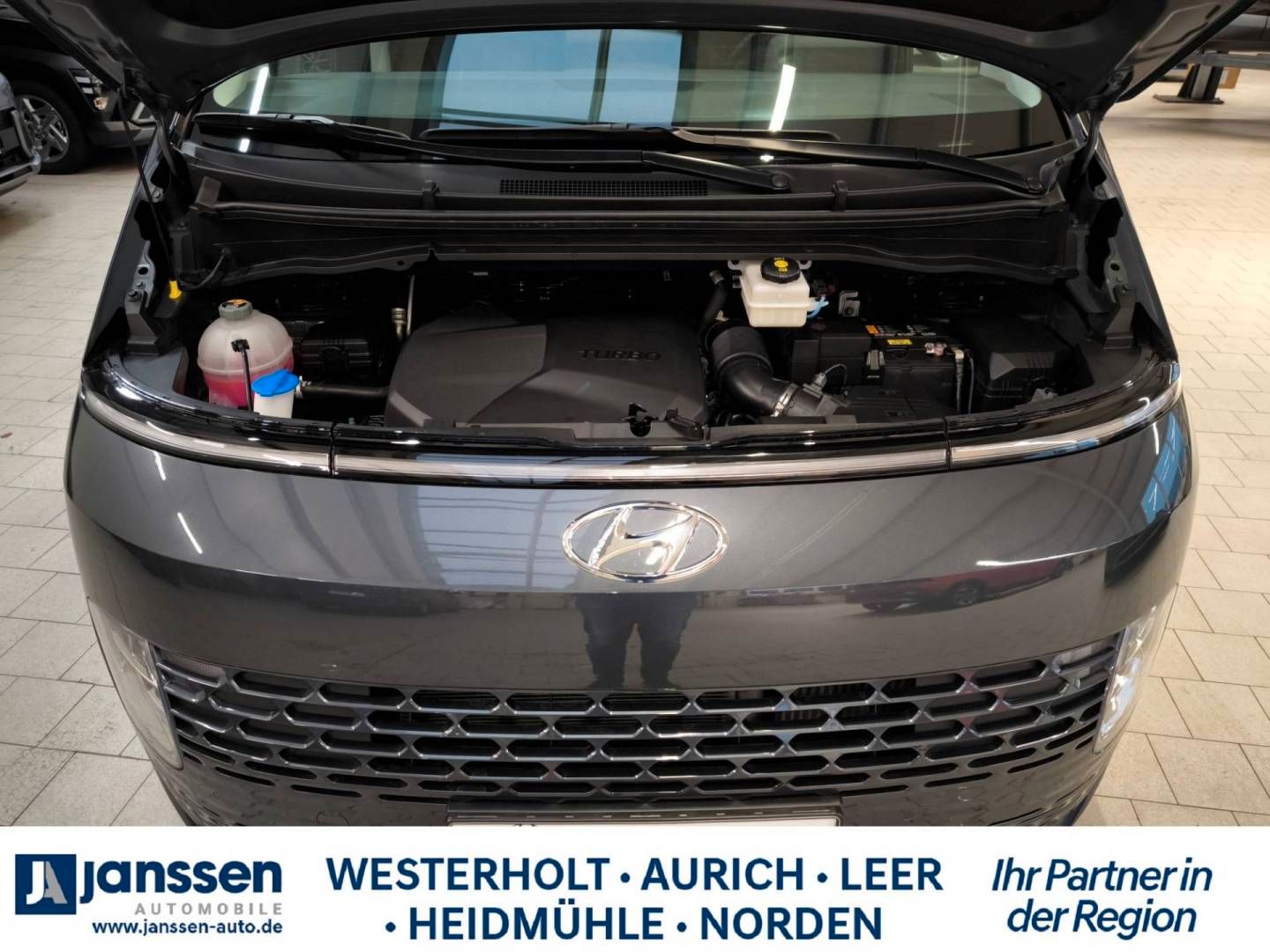 Fahrzeugabbildung Hyundai STARIA 9-Sitzer  PRIME