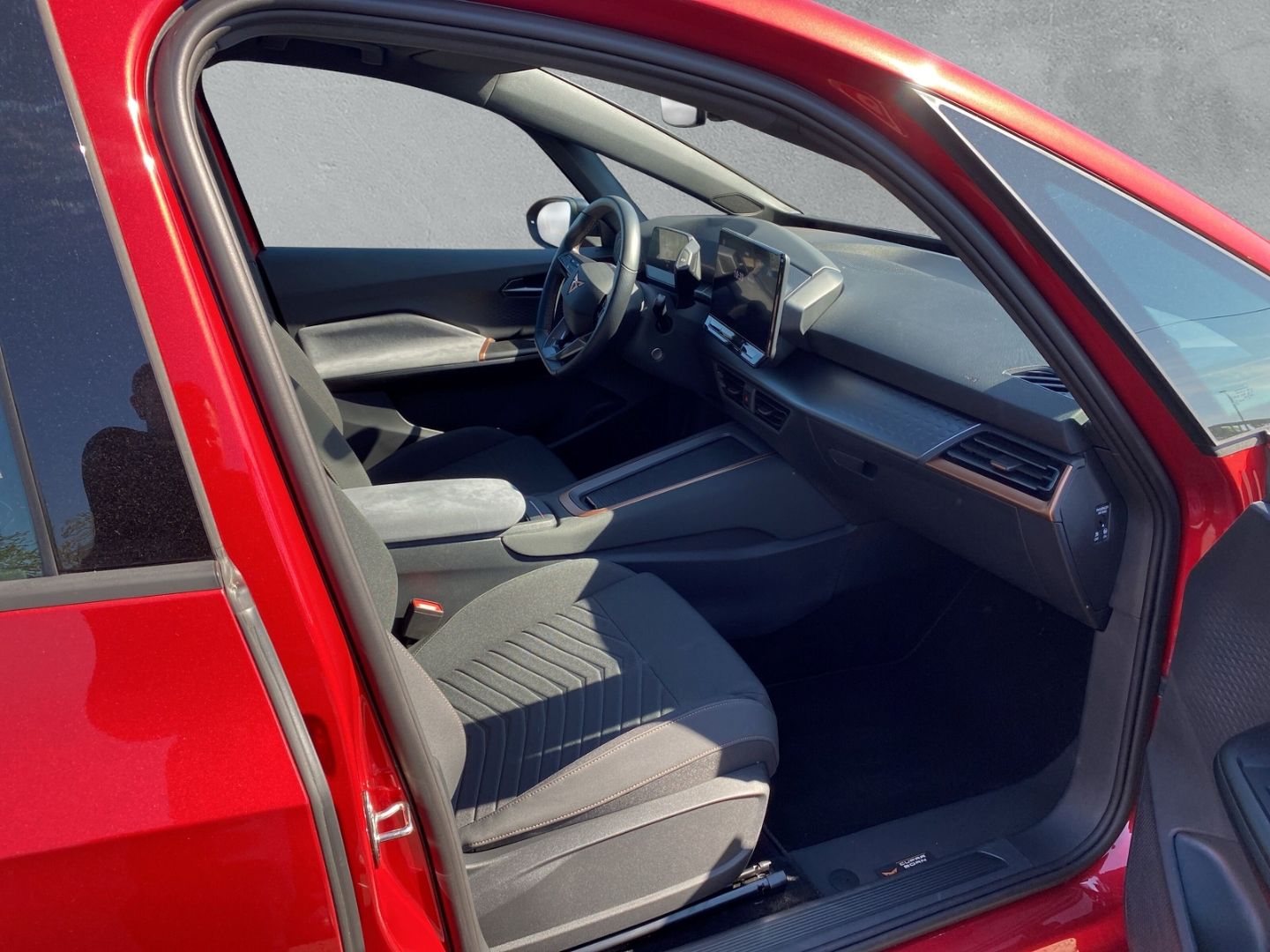 Fahrzeugabbildung CUPRA Born Basis 150 *digitales Cockpit *LED  *NP:43.0