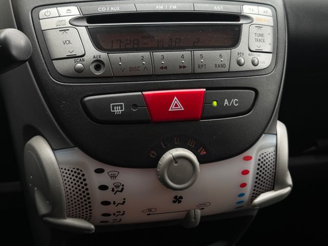 CITROEN C1 C1 Selection 1.0l*NUR 77TKM*2.HAND*KLIMA*TÜV NEU - Bild 15
