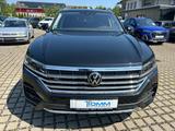 Volkswagen Touareg 3.0 TDI R-Line 4Motion LED / AHK - Volkswagen: Zentralverriegelung