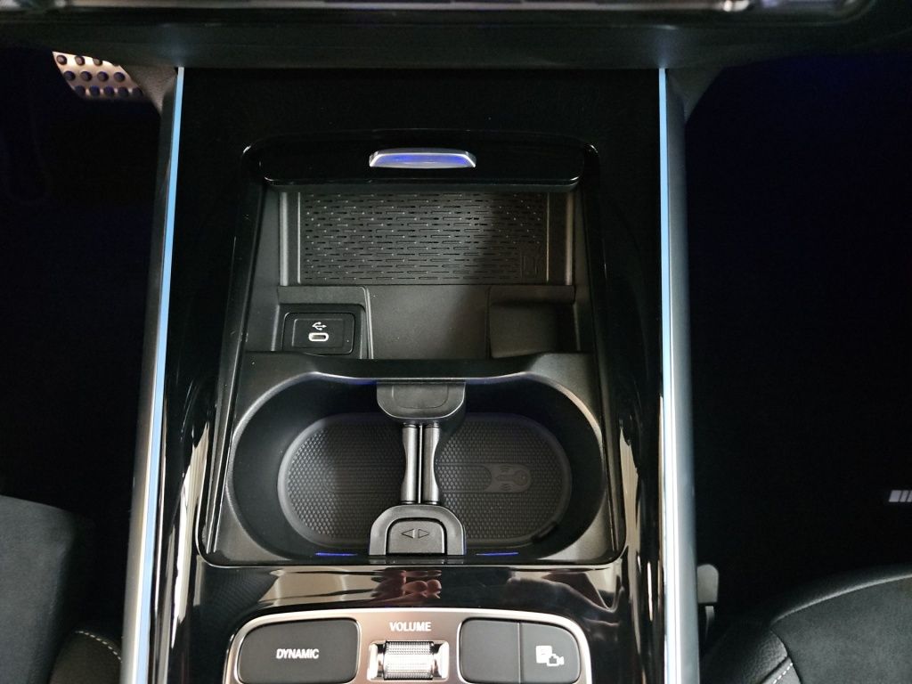 Fahrzeugabbildung Mercedes-Benz GLA 200 ++ AMG+EDITION+NIGHT+AHK+WINTER-PAKET ++