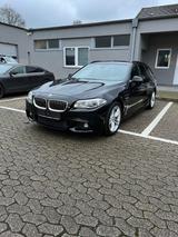 BMW 525D XDrive Touring M-Paket - BMW 525 in Düsseldorf