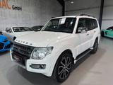 Mitsubishi Pajero/3.2/DI-D/Final/Edition/PANO/AHK/2.HAND - gebrauchte Mitsubishi Pajero aus dem Jahr 2016