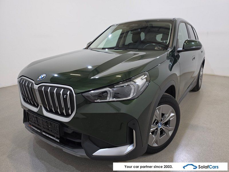 BMW iX1 xDrive30 Aut. LED Navi KeylessGo Camera Kli