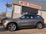 BMW X1 25i xDrive Sport Line RF-KAM+NAVI+18"ALU+PDC - BMW X1: 25i