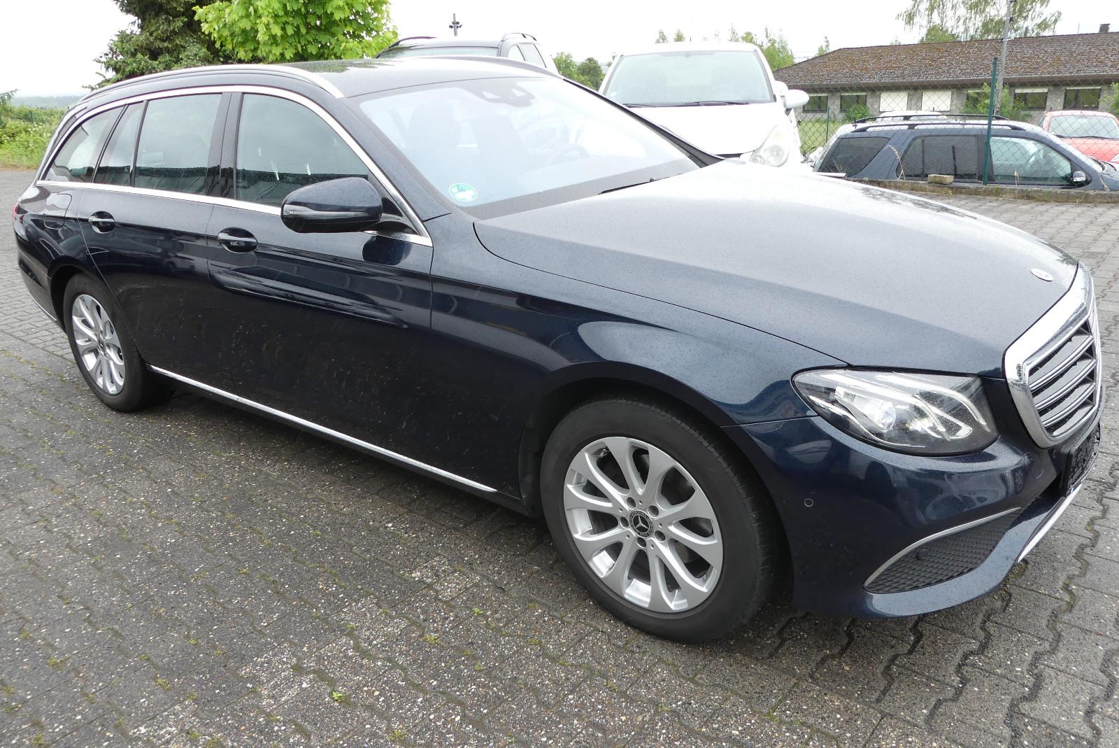 Mercedes-Benz E 200 E T-Modell E 200 d Standheizung  Exclusive