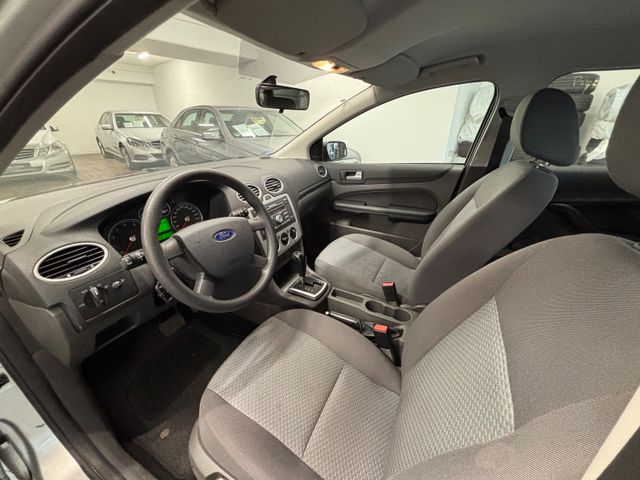 Ford FOCUS TURNIER 1.6 TREND/ AUTOM. / 63.000KM/ 1.HA Ford FOCUS TURNIER 1.6 TREND/ AUTOM. / 63.000KM/ 1.HA