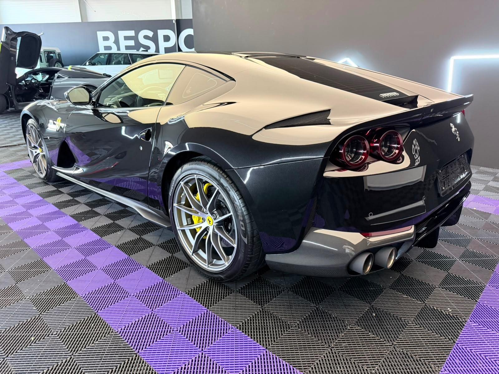 Ferrari 812 Superfast- Carbon- Lift- JBL- Passenger Disp