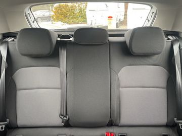 Skoda Fabia IV 1.0 TSI Ambition LED PDC SHZ ALU