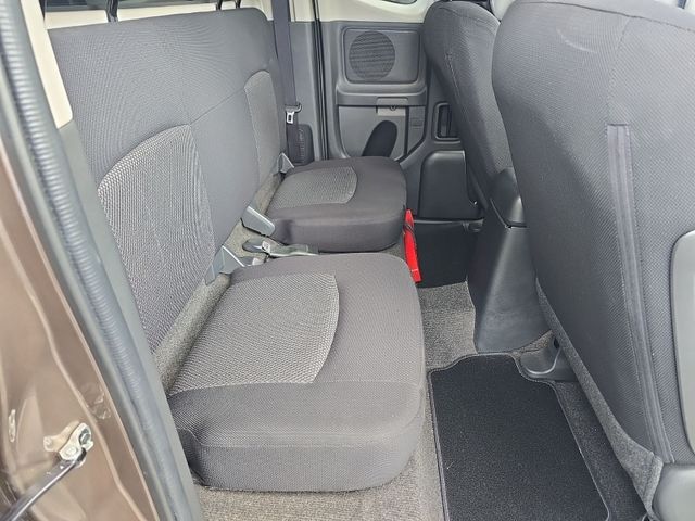 L200 Plus Club Cab 4WD