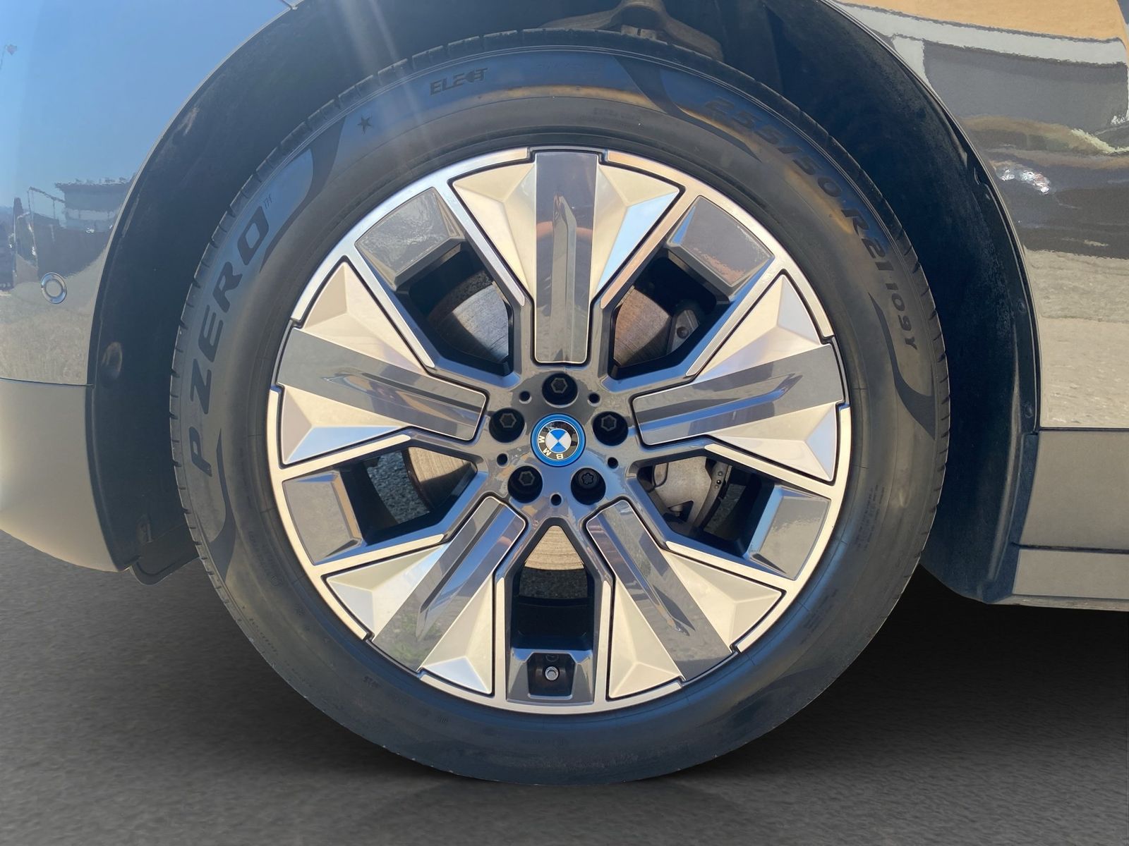 BMW iX xDrive40 Laser SpurAss StHzg 360° AHK Navi foto 17