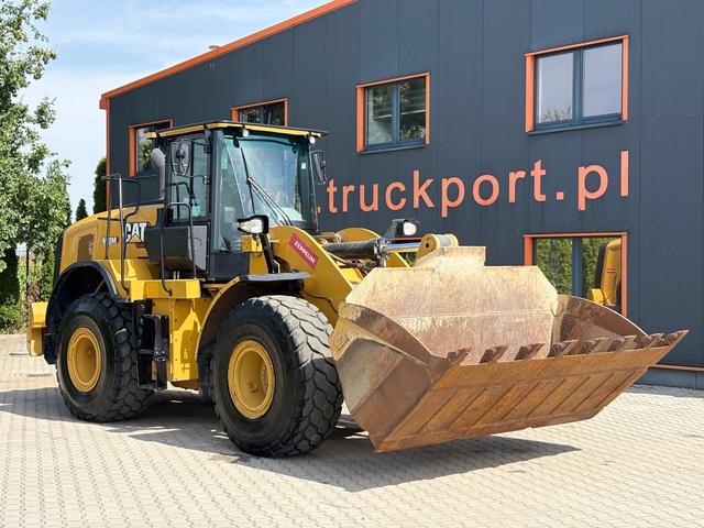 Alt producător CAT 950M Radlader mit Schaufel 2.062 BTH