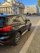BMW X1 xDrive20d M *** PANORAMA DACH*SPORTPAKET M - BMW X1: Xdrive20d M Sport