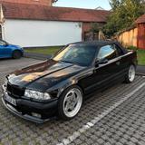 BMW E36 325i Cabrio - BMW 325 aus 1993: 325i