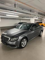 Mercedes-Benz E 200 Autom. - - Mercedes-Benz E-Klasse Gebrauchtwagen in Berlin
