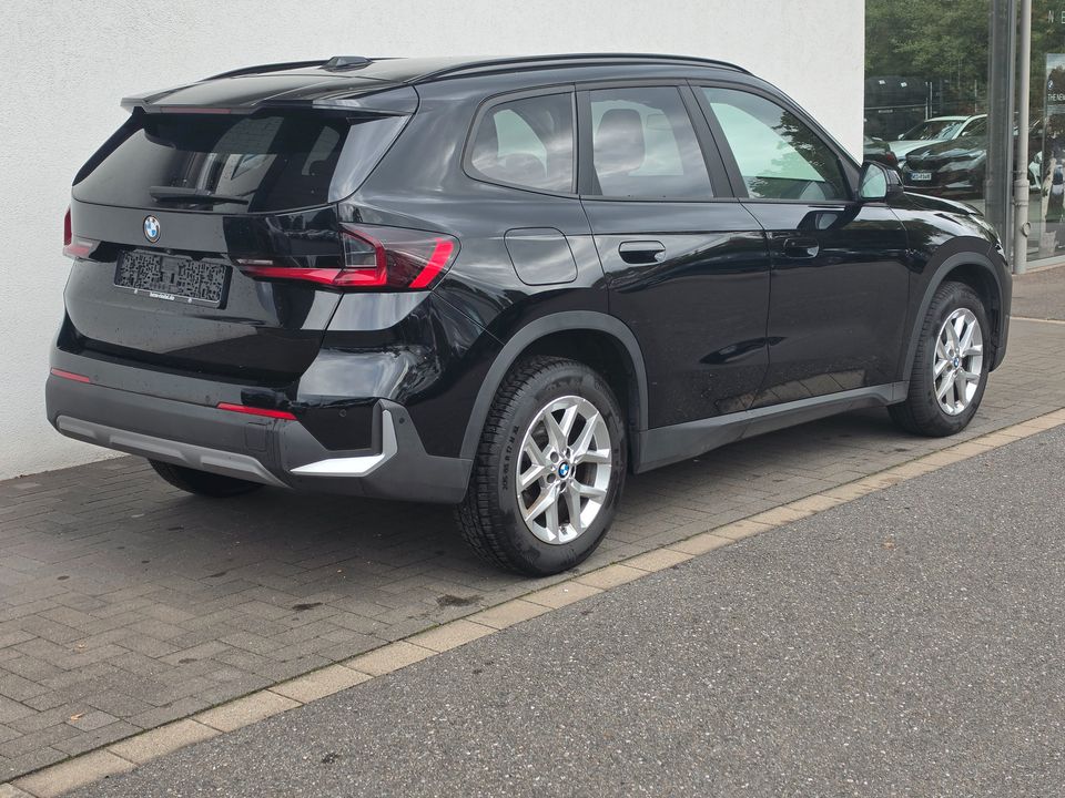 BMW X1 sDrive18d Steptronic Komfortzugang foto 3