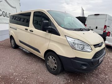 Ford Tourneo Custom - 4