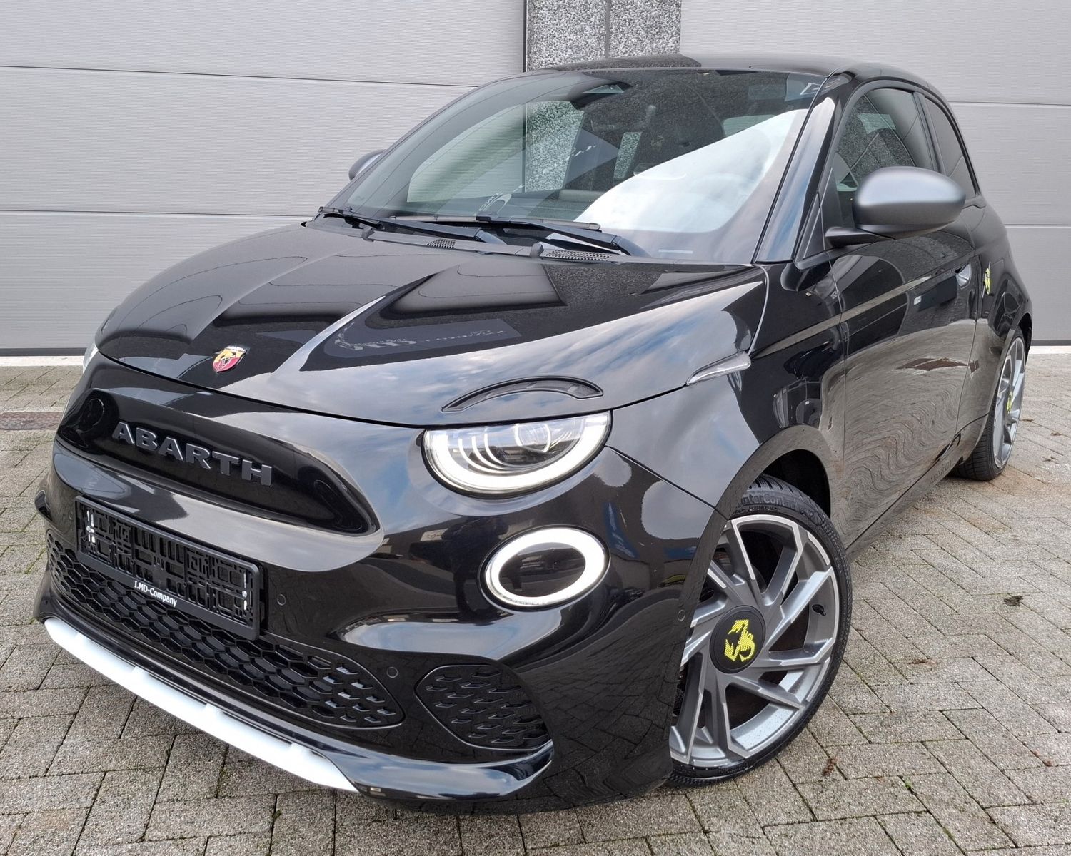 Abarth 500e TURISMO 42kWh/114KW BEV 155 PANO*SCORPION