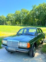Mercedes-Benz 300D W123 | Oldtimer | TÜV 0... - Mercedes-Benz 300 aus 1982: 300d