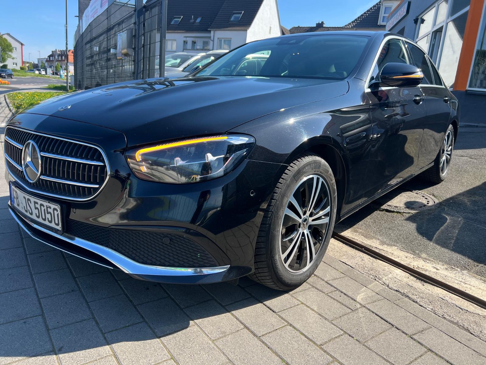 Mercedes-Benz E 200 E Limousine E 200 d