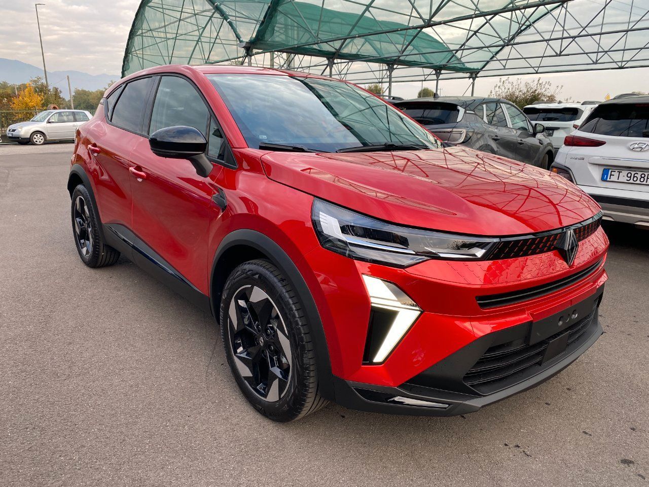 Renault Captur 1.0 TCE 90 CV TECHNO, PACK WINTER imagem 3