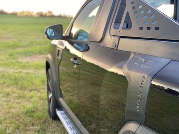Dacia Duster Pickup Full Hybrid 150 ECO-G 4x4 Allrad