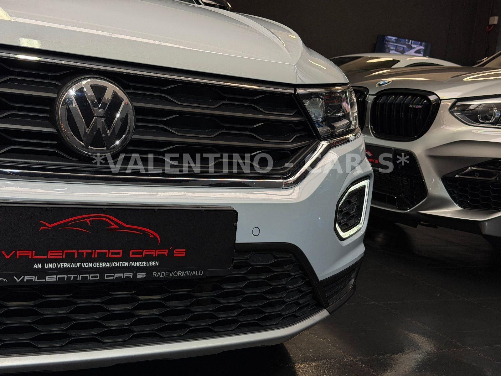 Volkswagen T-Roc Sport 4M/Standh/Pano/AHK/Virtu/Assis/Beats