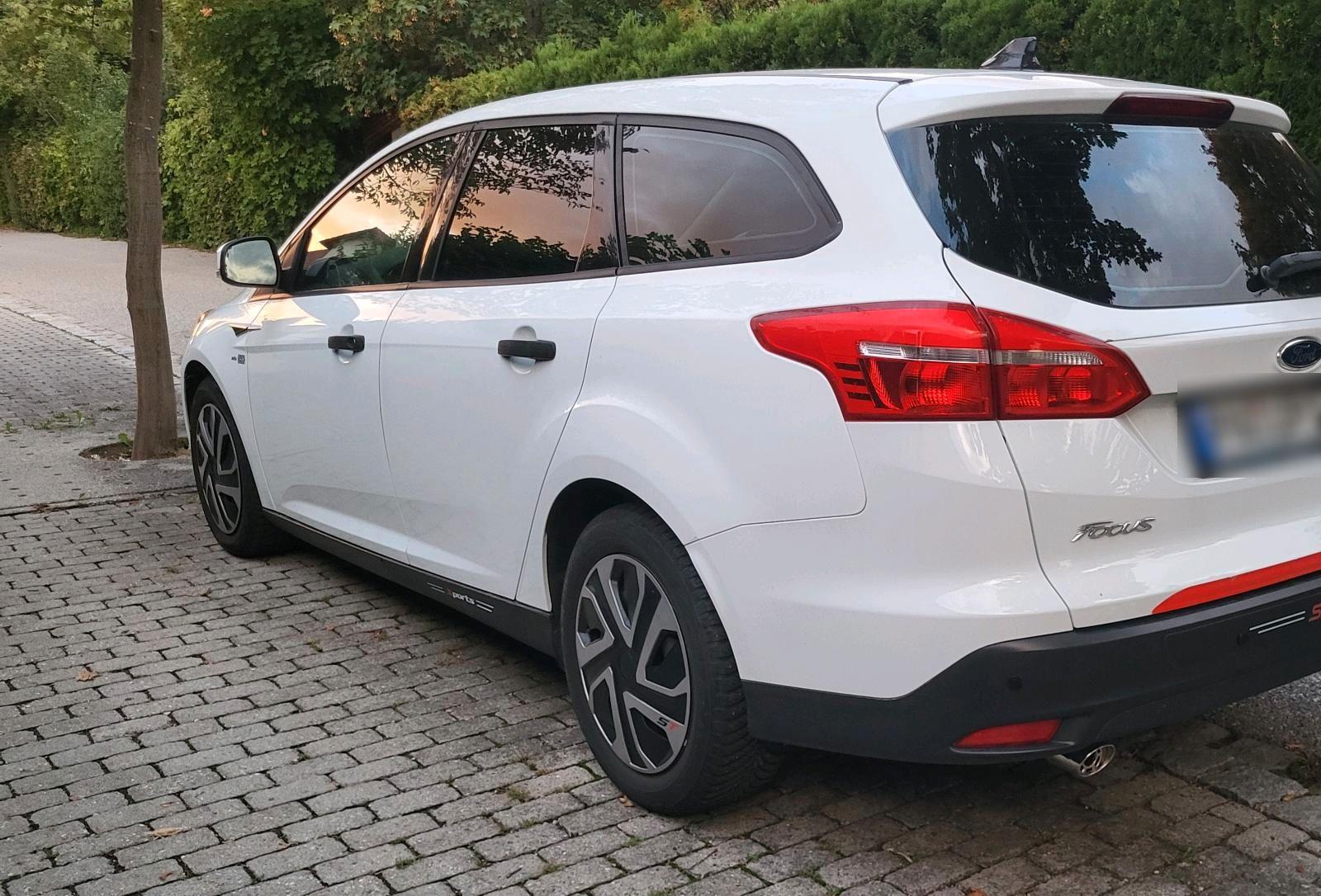 Ford Focus 2015 — engine 120 HP (88kW)