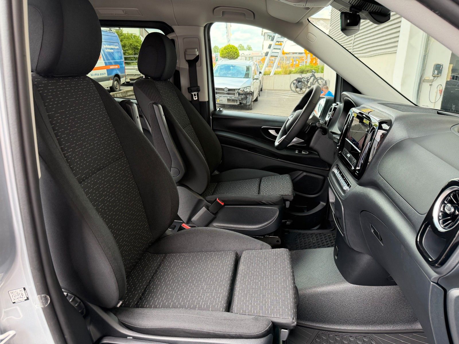 Fahrzeugabbildung Mercedes-Benz Vito 119 CDI Tourer 4x4 2xKlima AHK2,5to Stdheiz