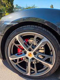 صورة 5 لـ 2020 Porsche TAYCAN