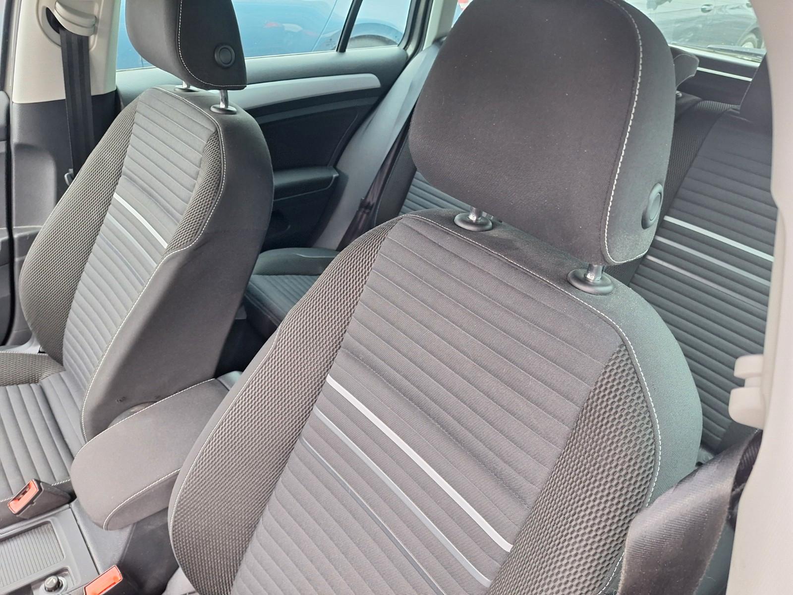 Volkswagen Golf VII Variant Comfortline BMT